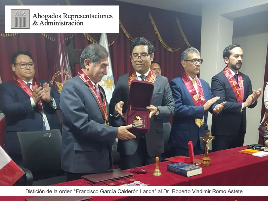 En este momento estás viendo Distinción del Ilustre Colegio de Abogados de Lima Sur