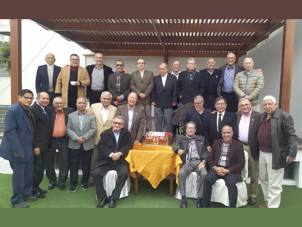 En este momento estás viendo Reunión de la promoción por los 200 años de la batalla de Junín y día de la caballería